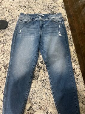 KanCan Medium Blue Straight-Leg Distressed Jeans
